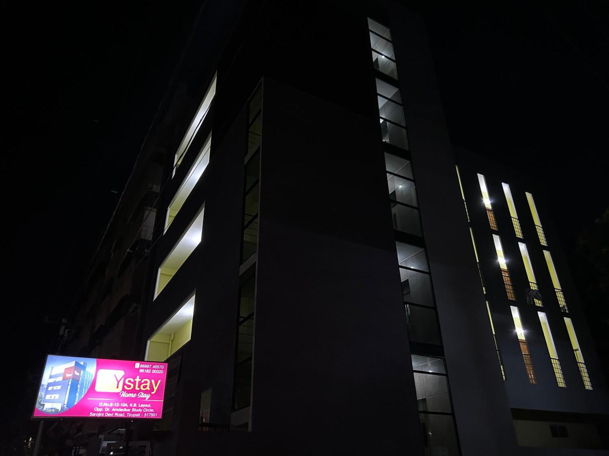 Y Stay Homestay Tirupati Eksteriør billede