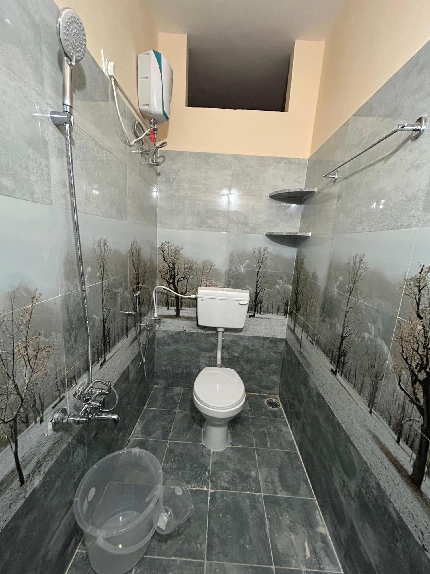Y Stay Homestay Tirupati Eksteriør billede